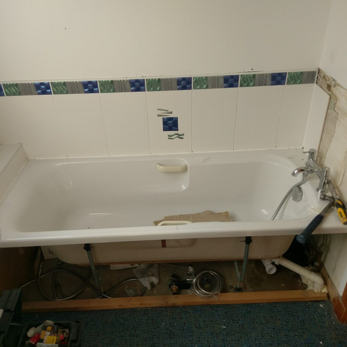 Bathroom instrallation