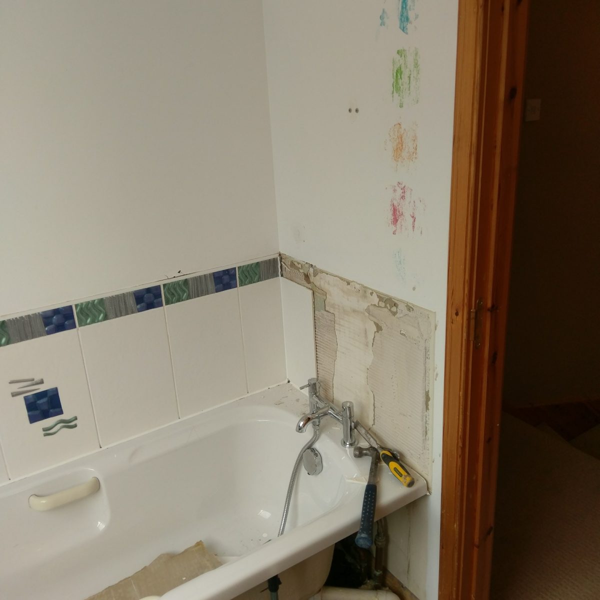Bathroom instrallation