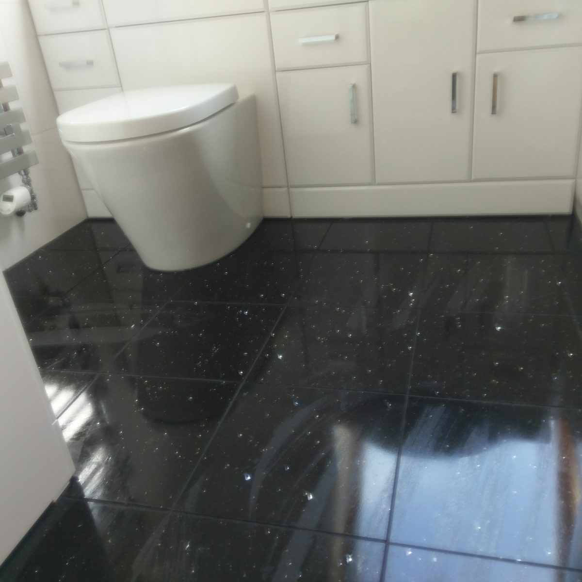 Bathroom instrallation