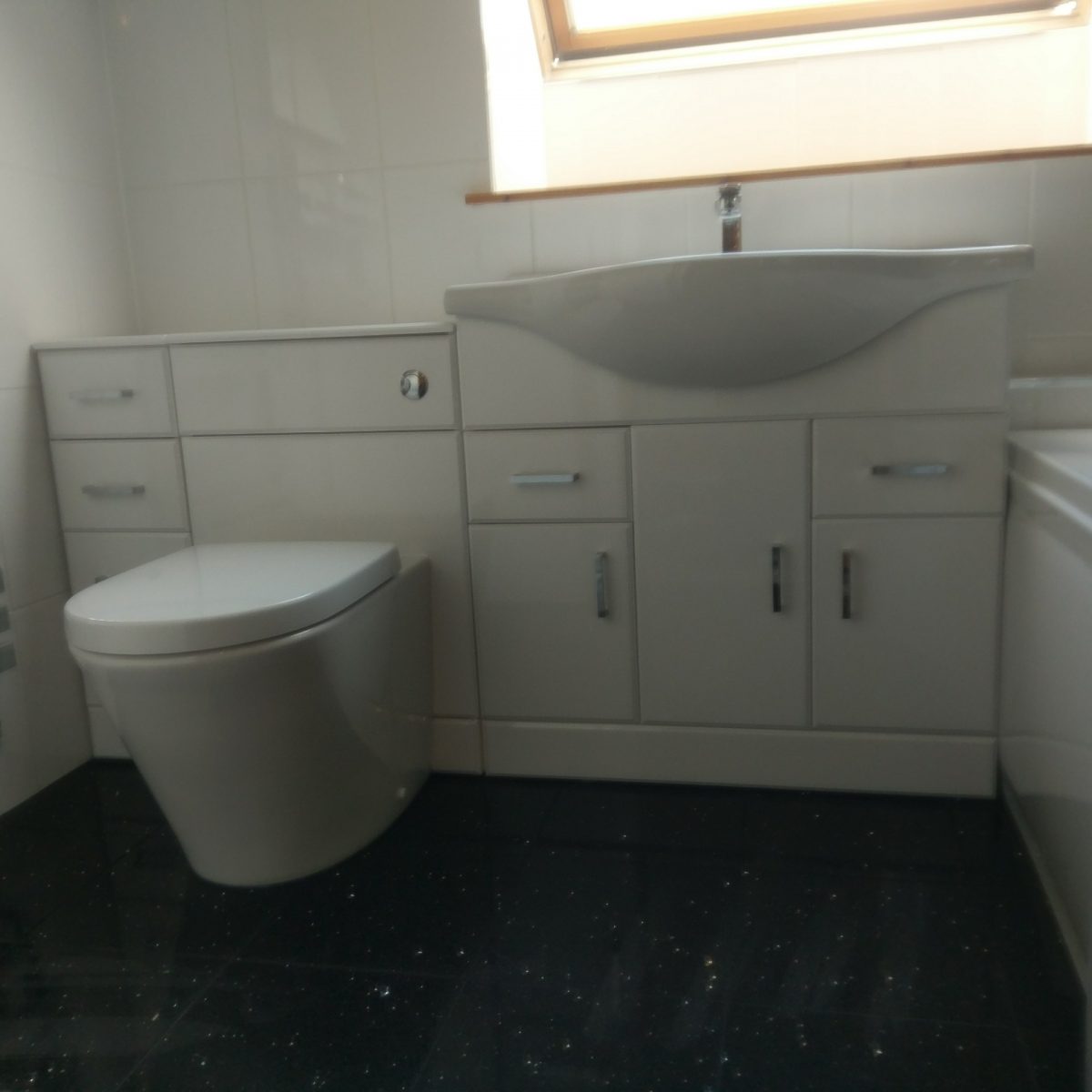 Bathroom instrallation