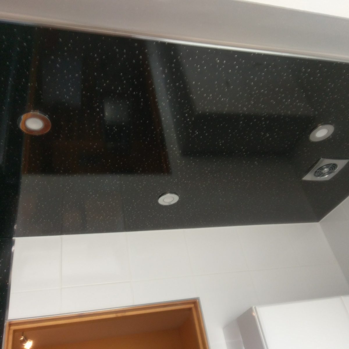 Bathroom instrallation
